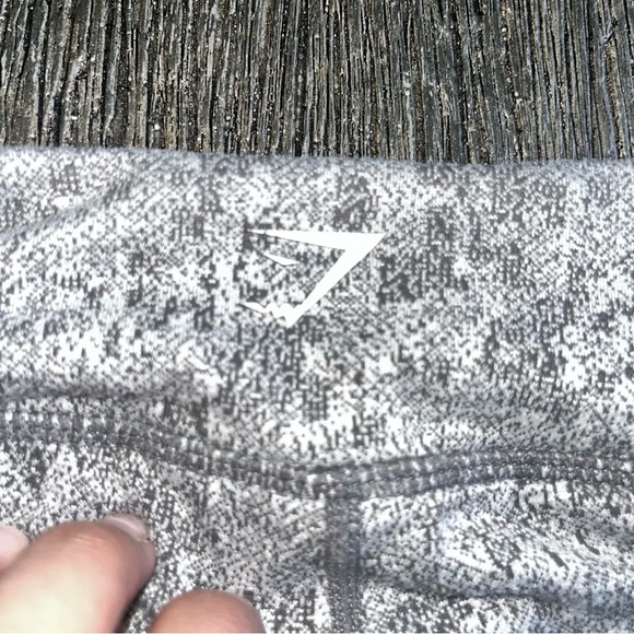 Gymshark Dry Fleur Texture Leggings Gray High Waisted Full Length Size Small - Picture 4 of 7